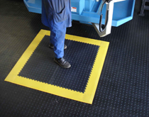 生產(chǎn)車間塑膠地板鋪裝材料，耐壓耐磨、耐油、防滑地板地墊 車間地面處理